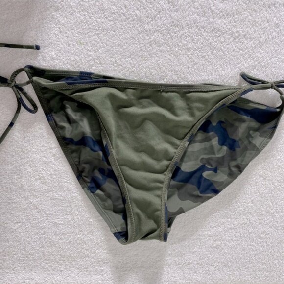 5/$25 Women’s Army Green Camo Print String Bikini Bottom L - Picture 5 of 8